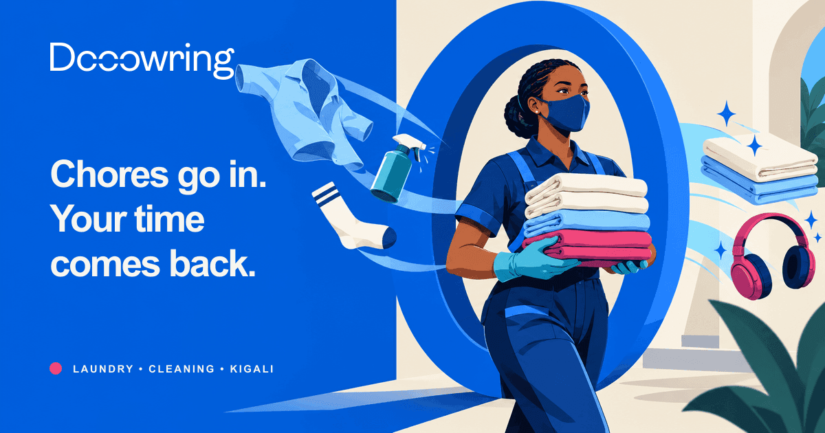A Dooowring laundry agent carrying freshly folded clothes